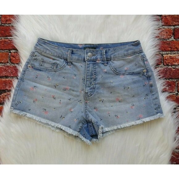 wild fable Pants - 💰3/$25 Wild Fable Women's Denim Jean Shorts Cut-Off Floral Stretch Raw Hem  6